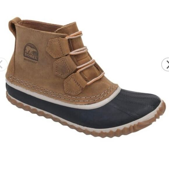SOREL Women's Out N About Leather Duck Boots size 8.5 - Picture 1 of 13